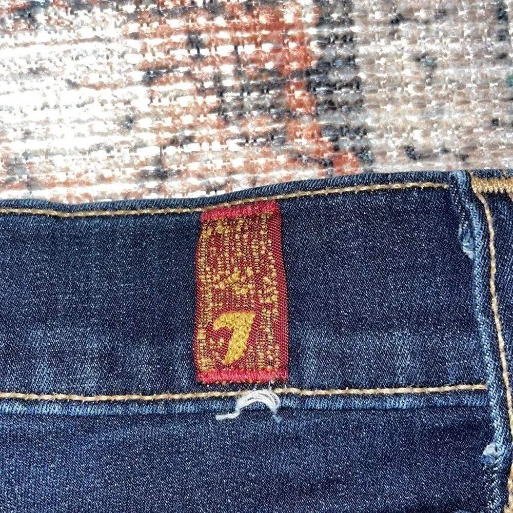 7 For All Mankind the Skinny Jean, Size 25 - Picture 10 of 13
